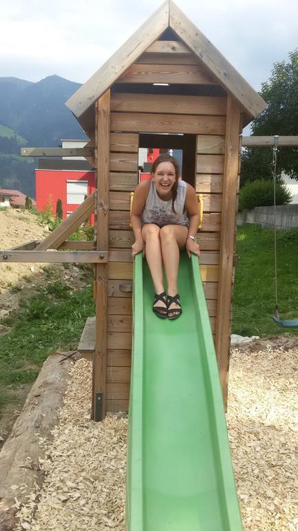 Ferienwohnung Zillertal - Schwemberger Fügen Zimmer foto